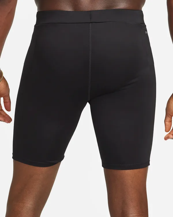 M FAST HALF TIGHT